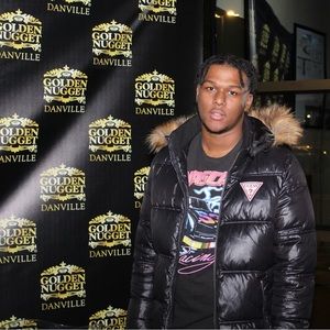 Meet your Posher, Jeremiah